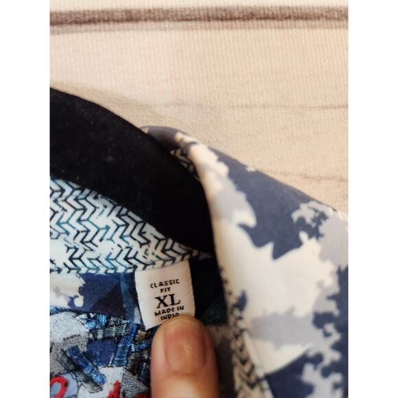 Robert Graham Men's Blue Gray‎ Camouflage Classic Fit Button Down Shirt Size XL - Picture 4 of 7